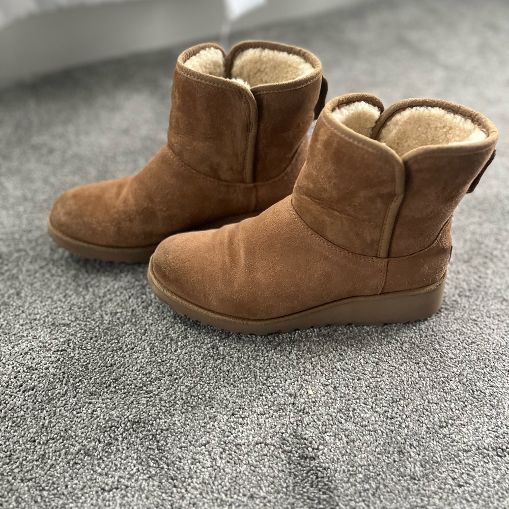 Cutest ankle high Ugg boots
